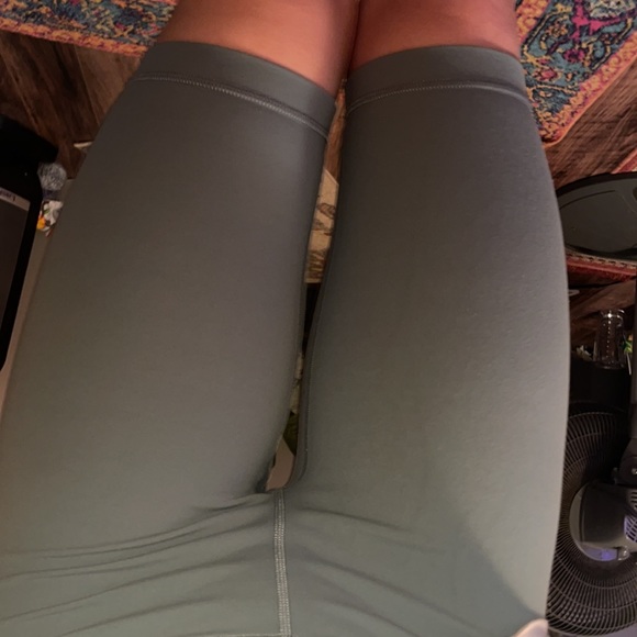 Lulu biker shorts - Picture 3 of 3